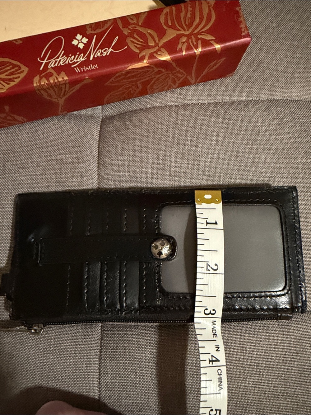 Patricia Nash Black Wristlet - Picture 5 of 5
